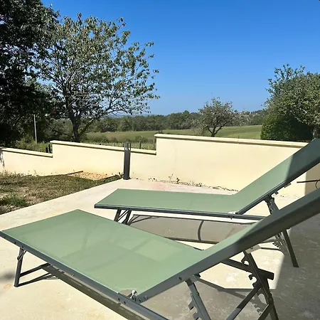 Maison Neuve, Cadre Apaisant,jacuzzi Et Piscine Tatil Evi