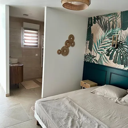 Maison Neuve, Cadre Apaisant,jacuzzi Et Piscine