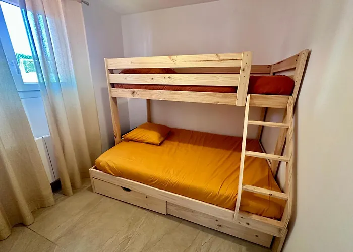 Ferienhaus Maison Neuve, Cadre Apaisant,jacuzzi Et Piscine